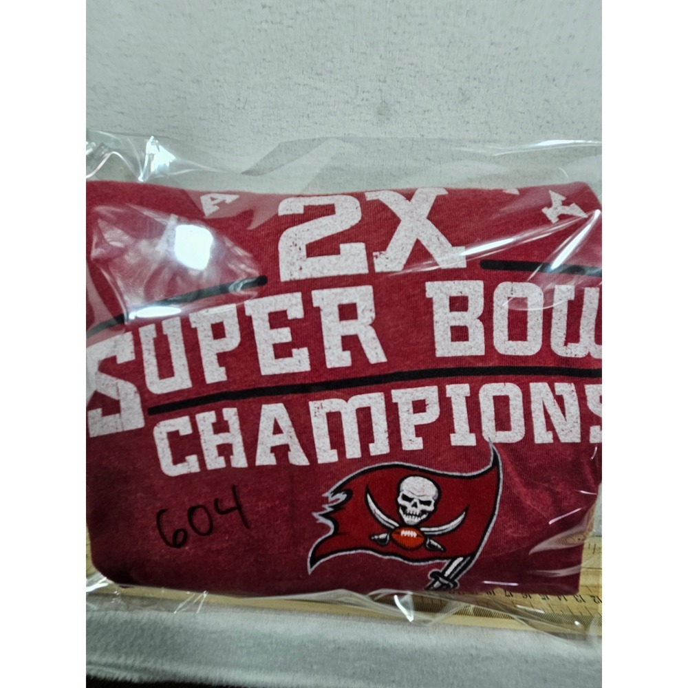 Fanatics Tampa Bay Buccaneers‎ 2X Super Bowl Champions Long Sleeve Shirt Red XXL - Picture 9 of 9